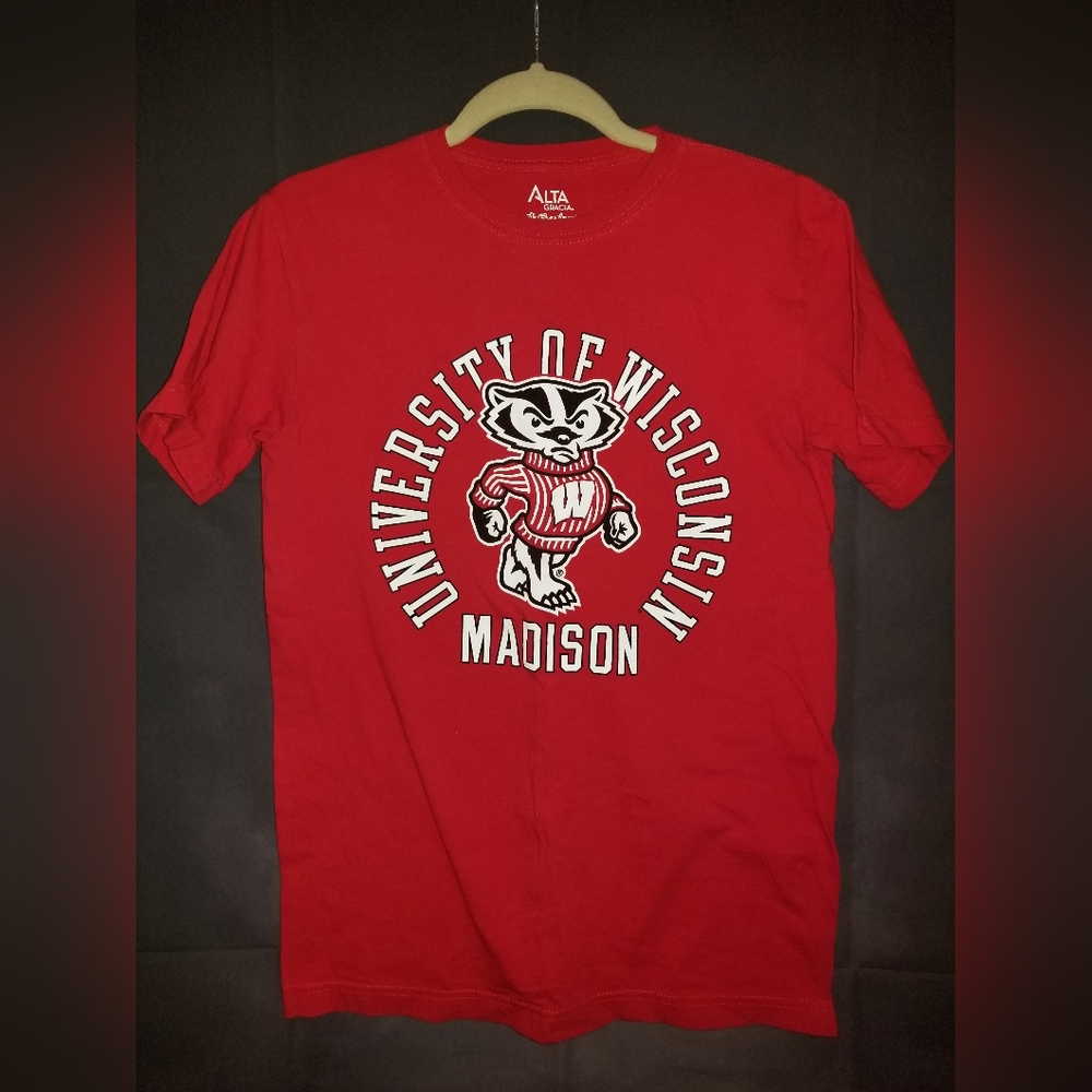 Alta Gracia Life Changing Apparel - University Of Wisconsin T-Shirt, Size S